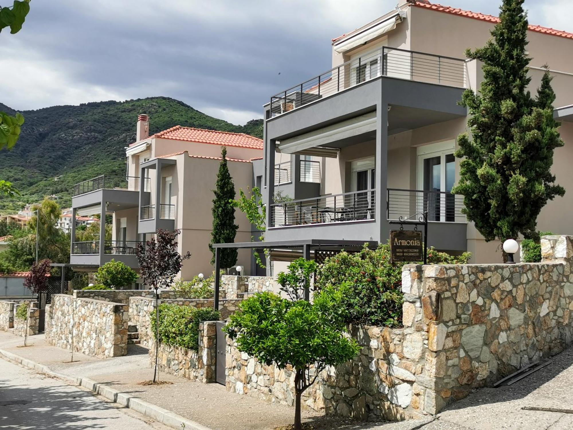 Palio Armonia Guest House Palaiontsiflikion Exterior photo